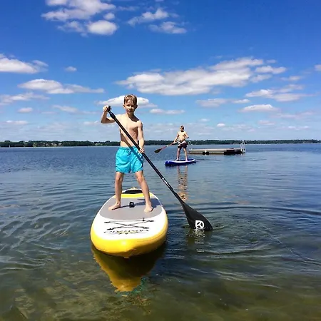 Waterkant Direkt Am Wittensee, Mit Spielscheune דירה